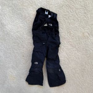North Face snow bib in black, size 4T